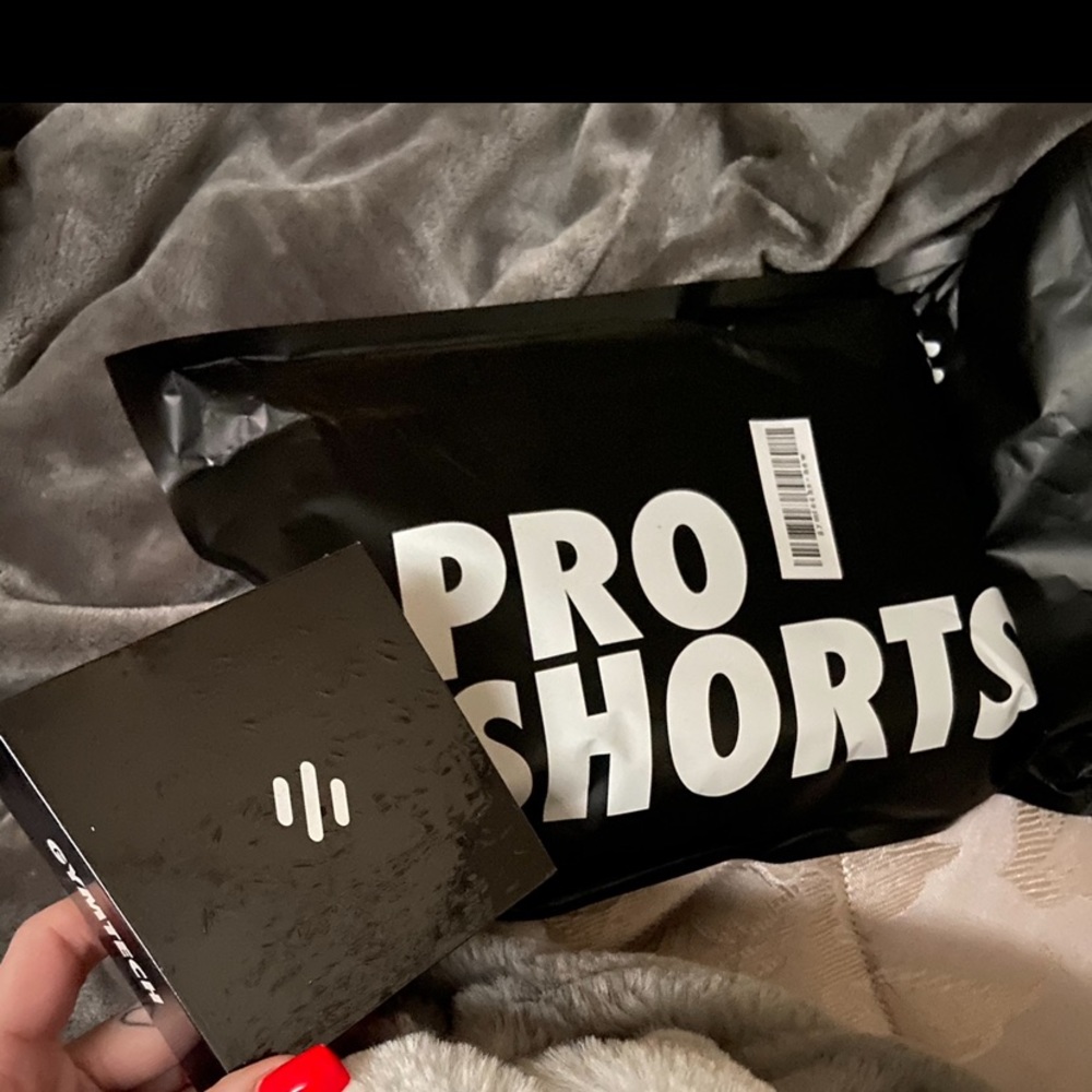 New pro shorts gym tech